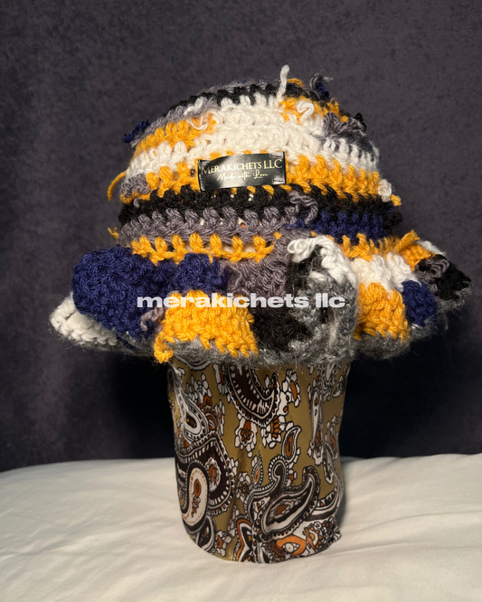 REVERSIBLE SCRAP RUFFLE HAT