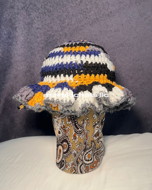 REVERSIBLE SCRAP RUFFLE HAT